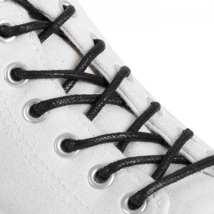 Шнурки для обуви, пара, круглые, вощёные, d = 3 мм, 75 см, цвет чёрный